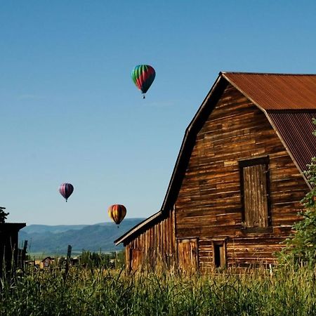 Mountainside Cozy Walk To Gondola Hot Tub Condo Steamboat Springs Exterior photo